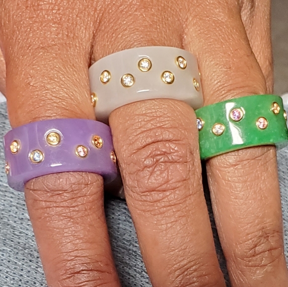 Hand Carved Burmese Jade Swarovski Zirconia band ring - Picture 2 of 8